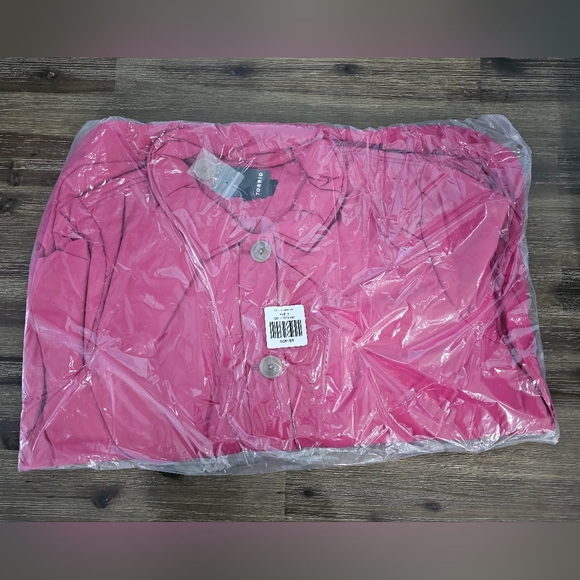 NWT Torrid Poly Fill Shacket - Picture 6 of 6